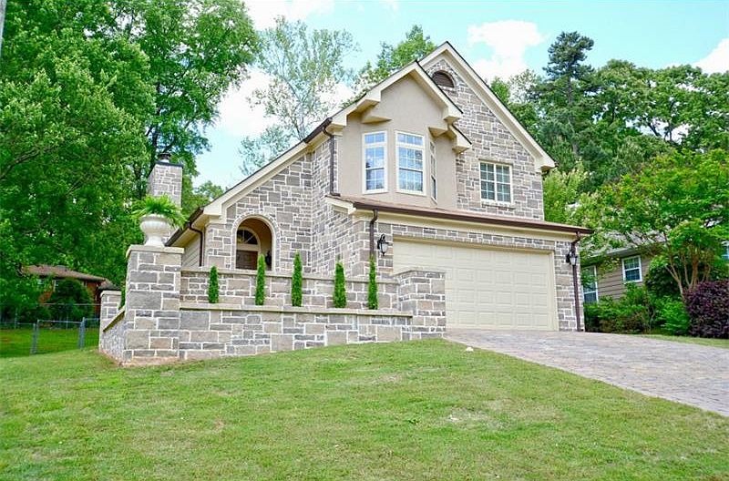 1st image of 890 Cauthen Ct NE