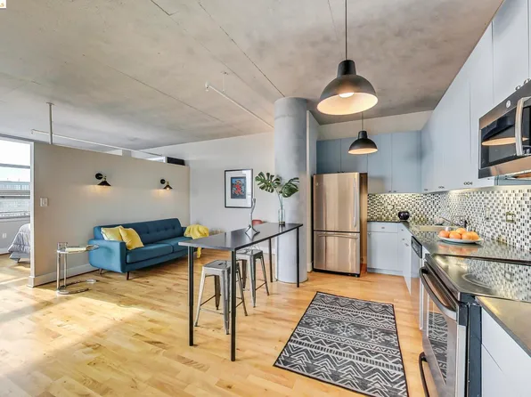 311 Oak St APT 722, Oakland, CA 94607