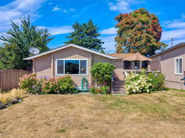 1992 Holiday Lane, Point Roberts, WA 98281