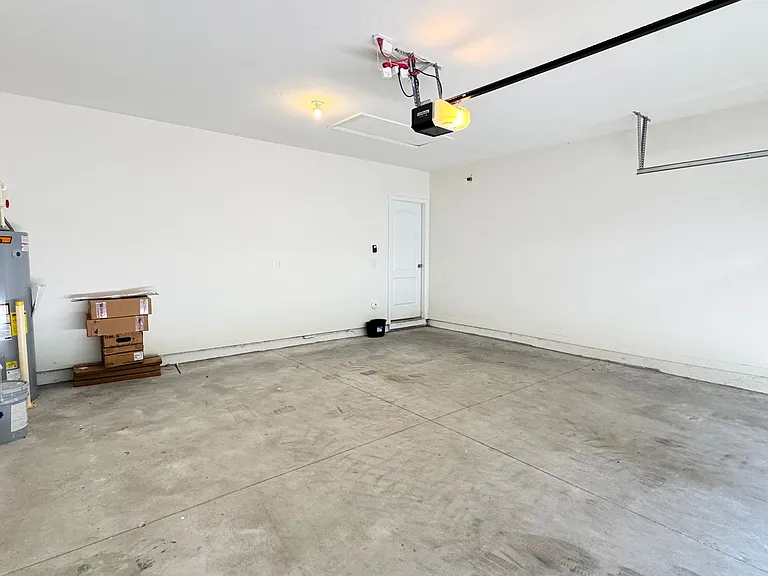 939 Stockport Dr — Photo 40