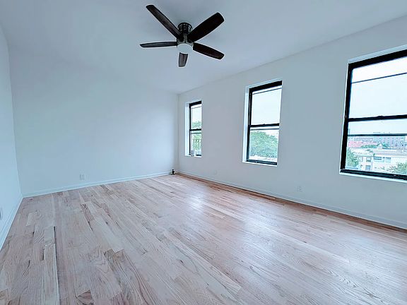 3rd image of 100 Hart St APT 5B