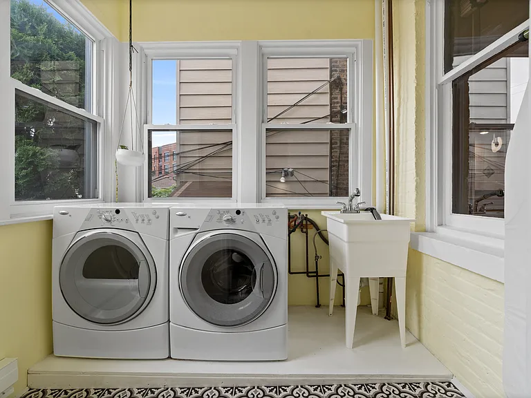3139 N Hamlin Ave #1 — Photo 14