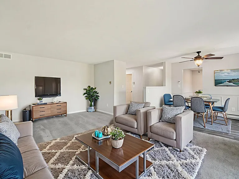 Living Room- 25L (2 Bedroom 1.5 Bath Lake Front)
