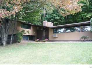 6 Settlers Hill Rd, Danbury, CT 06811