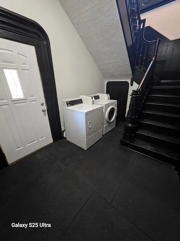 712 S Union St, apt 4 — Photo 3