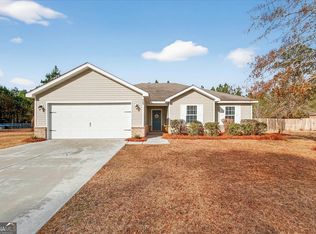 200 Abigail Cir, Ellabell, GA 31308