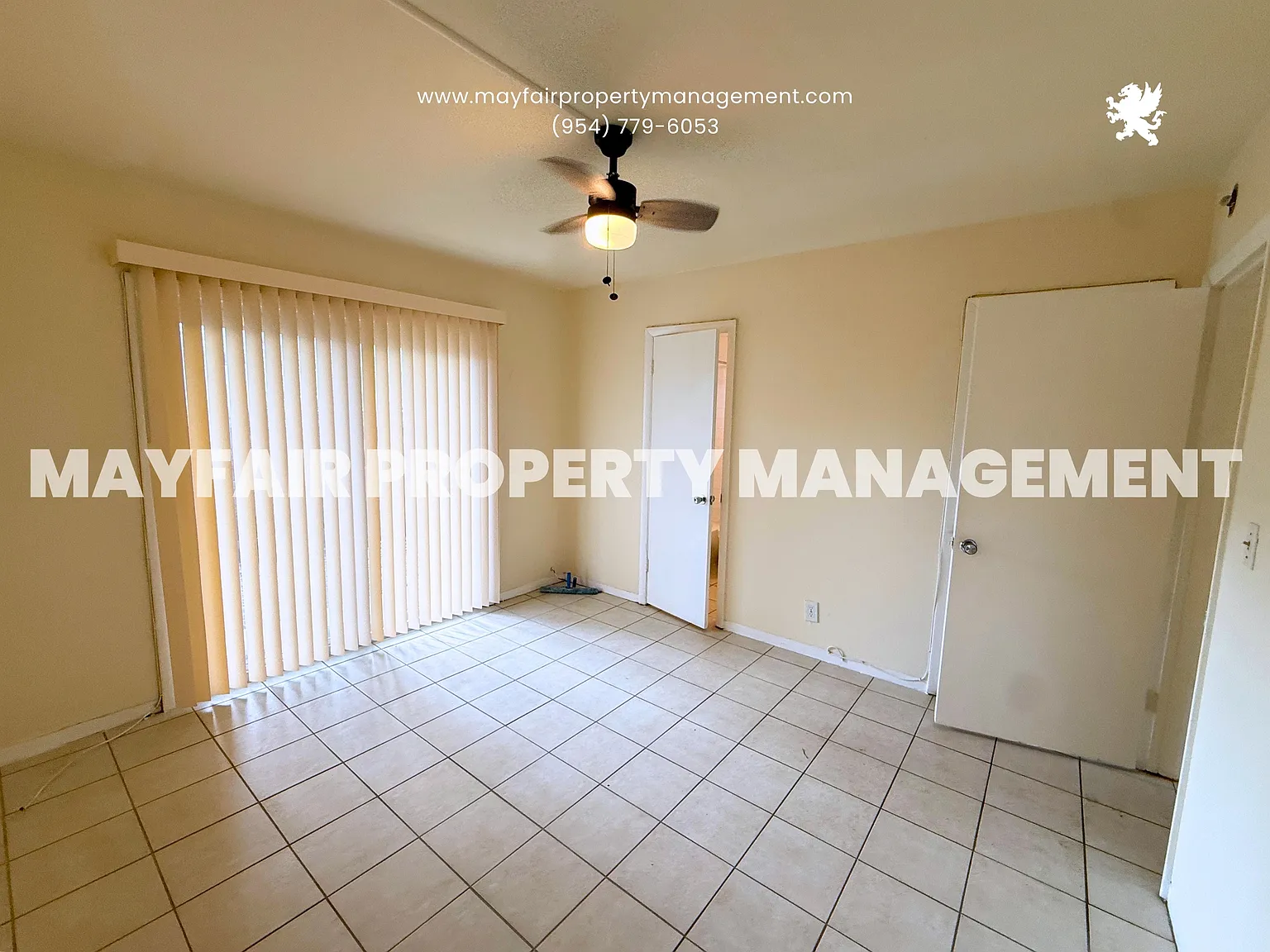 909 Southeast 14th Court - 5 — Photo 3