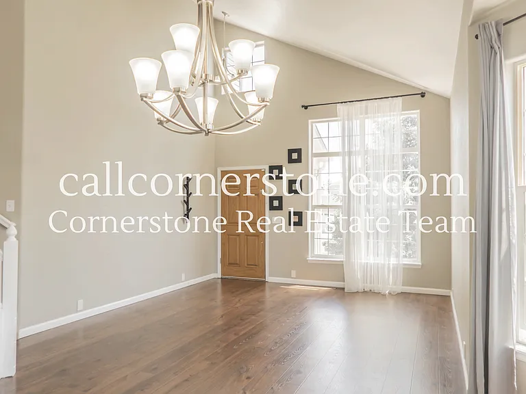 5460 Spoked Wheel Dr — Photo 4