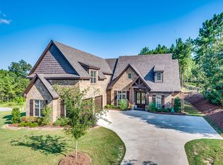 750 Brookwood Dr, Wetumpka, AL 36093