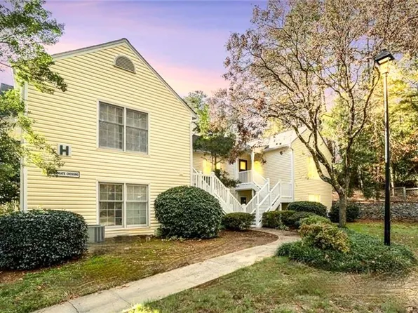 916 Cannongate Xing, Marietta, GA 30064