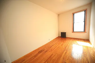 Rented by Metropolitan Realty