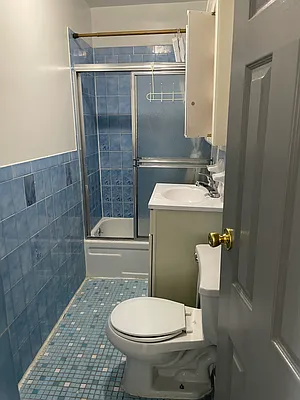 Rented by Bond New York | media 7