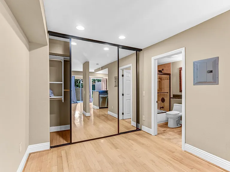 3927 Nobel Dr #61 — Photo 4