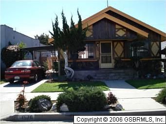 1st image of 1526 W 65th St