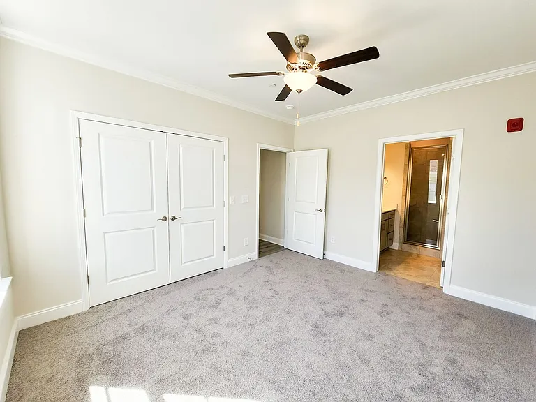 836 Goswell Dr #203 — Photo 11