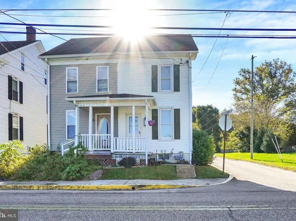 110 Church St, Seven Valleys, PA 17360