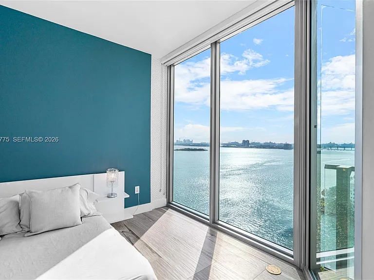 2900 NE 7th Ave #1609 — Photo 36