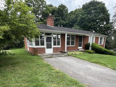 35 Hinkle Dr, Union, WV, 24983