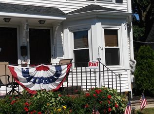 131 Hillside Ave #131, Needham Heights, MA 02494