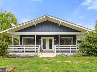 249 Youngs Dr, Front Royal, VA 22630