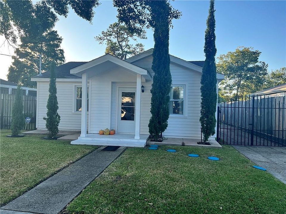 1st image of 2920 Ivy Pl