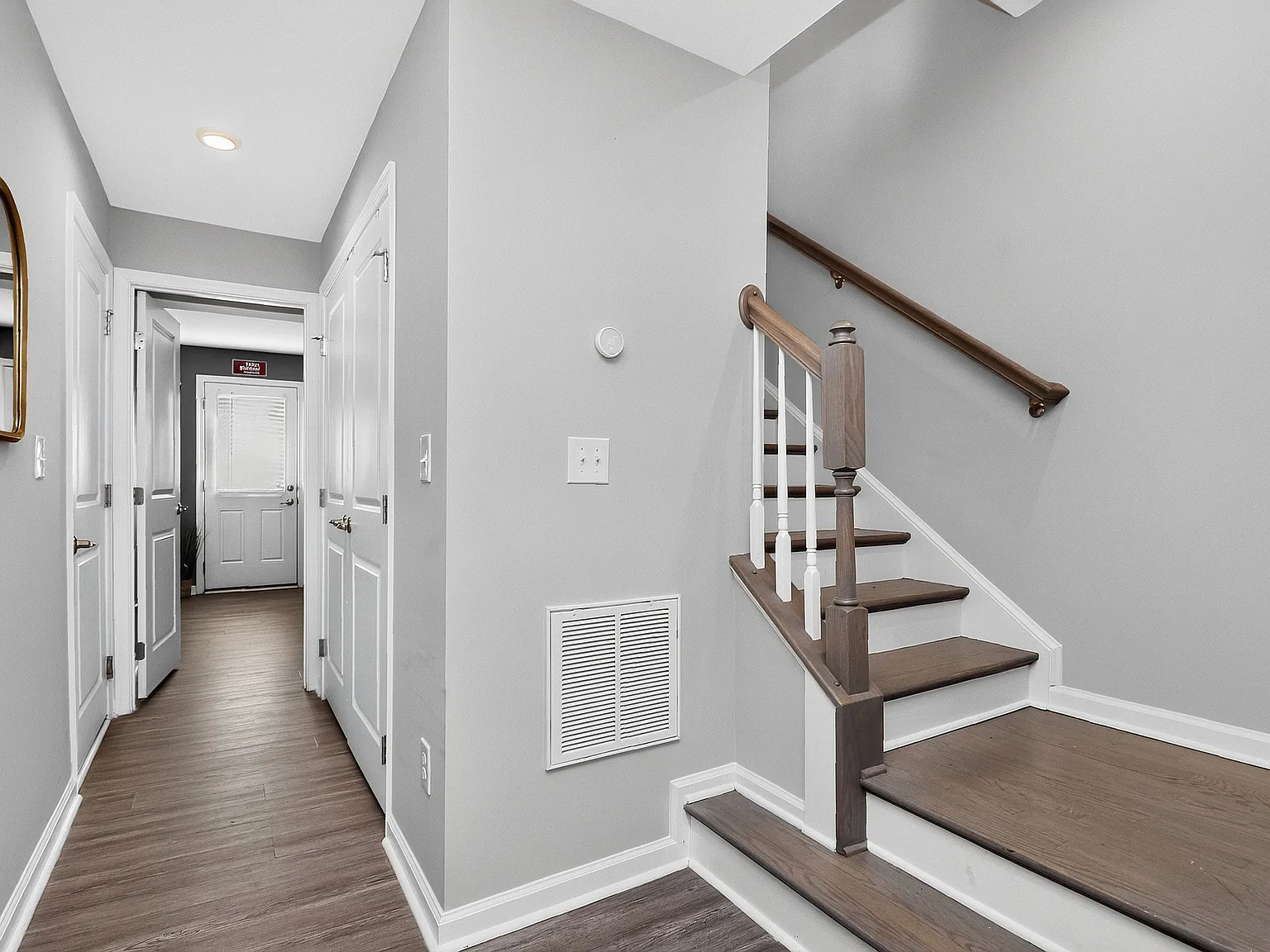 10840 Overlook Mountain Dr — Photo 3