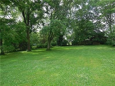 4th image of 749 Doran Ave