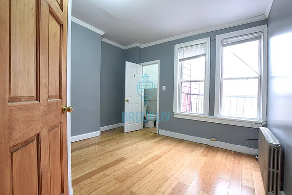 Rented by null | media 17