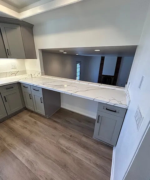 2614 E Richmond St — Photo 5