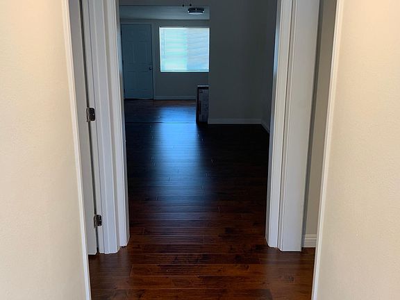 2nd image of 1004 E Herring Ave