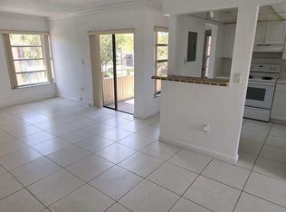 17650 NW 68th Ave APT A3003, Hialeah, FL 33015