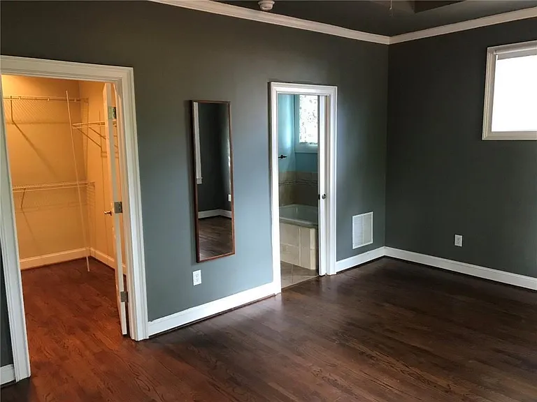 49 Leslie St NE — Photo 26