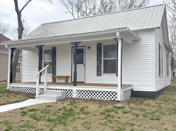 206 S Winfield Ave, Joplin, MO 64801