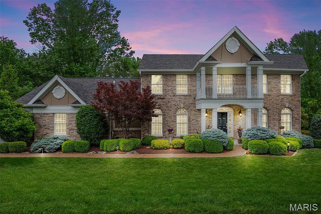 17707 Drummer Ln, Chesterfield, MO 63005 | Zillow