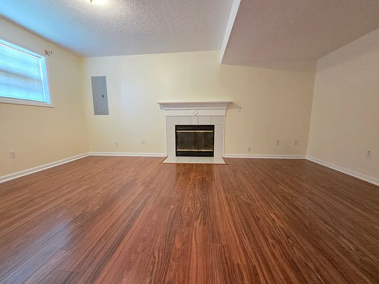 140 Byerly Blvd — Photo 17