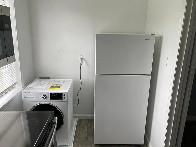 35 N Idlewild St #3 — Photo 5