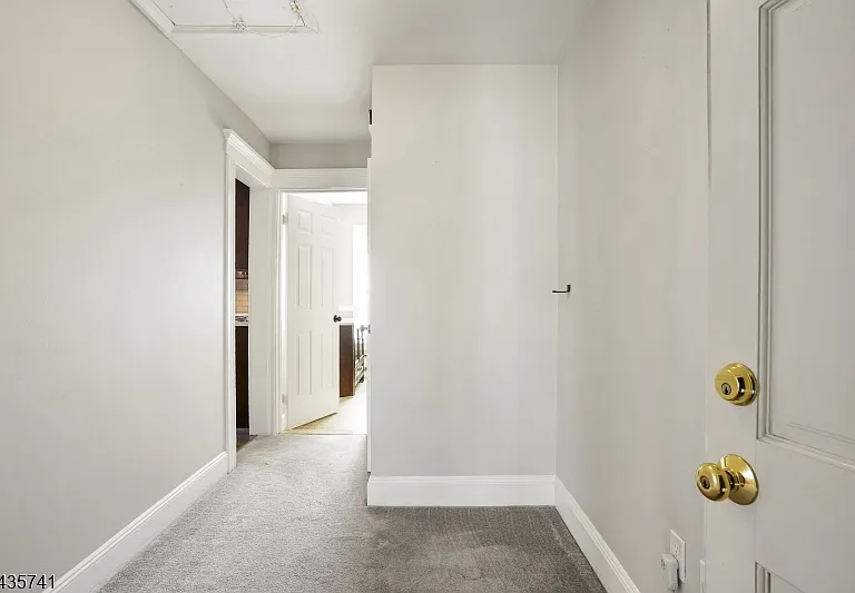 42 N 21st St #2 — Photo 5