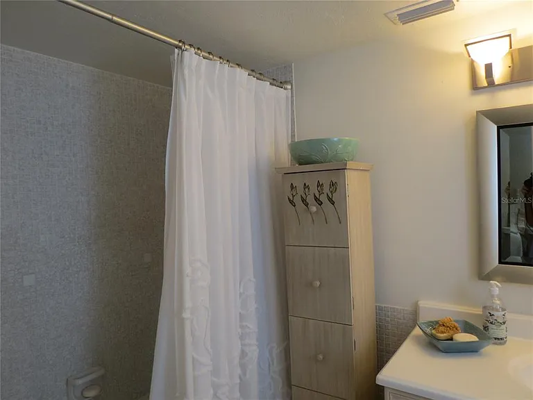 615 S Palm Ave #4 — Photo 11