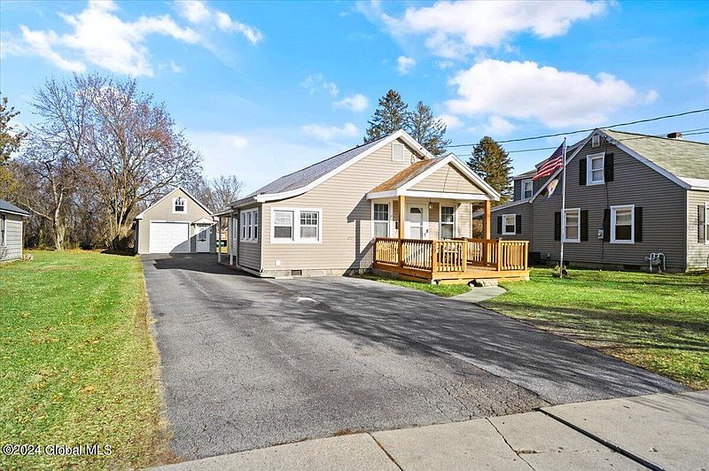 3rd image of 29 Ferry Boulevard