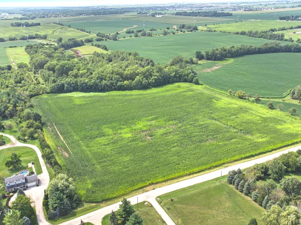 26000 S Kankakee St, Manhattan, IL 60442