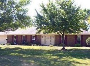 914 Ashcreek Dr, Dayton, OH 45458