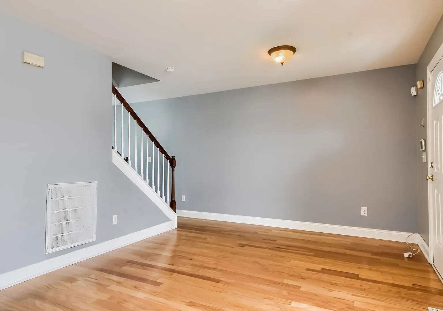 3 Bedroom single family home in Raleigh — Photo 4