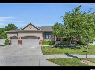 6412 S Fremont Peak Cir, West Jordan, UT 84084