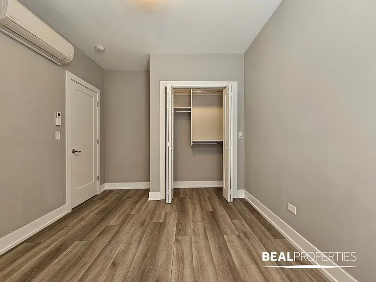 3943.5 N Janssen Ave #W3 — Photo 19