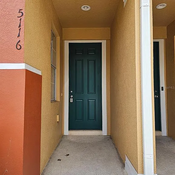 5116 Dominica Dr — Photo 1
