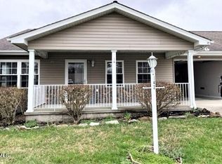 143 Grandview Ln, Crossville, TN 38571