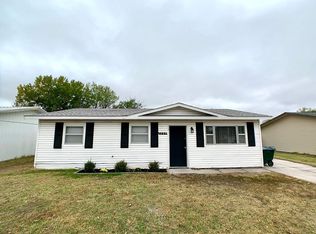1209 Sunnyside Ave, Dodge City, KS 67801