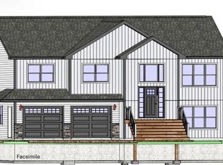 31 Norman Dr, Charlottetown, PE C1C 1E9