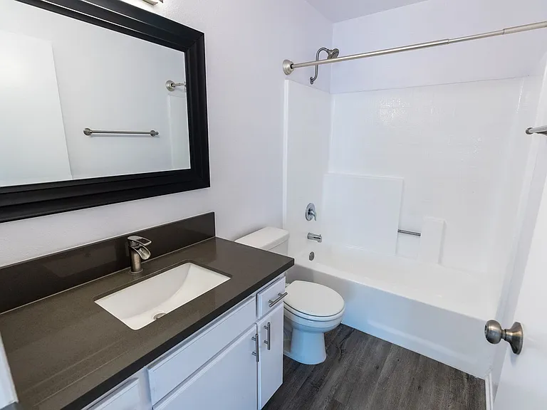 4432 Coldwater Canyon — Photo 17