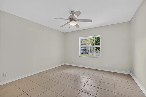 6521 Bay Club Dr Photo 1